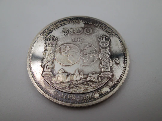 100 pesos United Mexican States coin. Meeting of two worlds. 925 sterling silver. 1991
