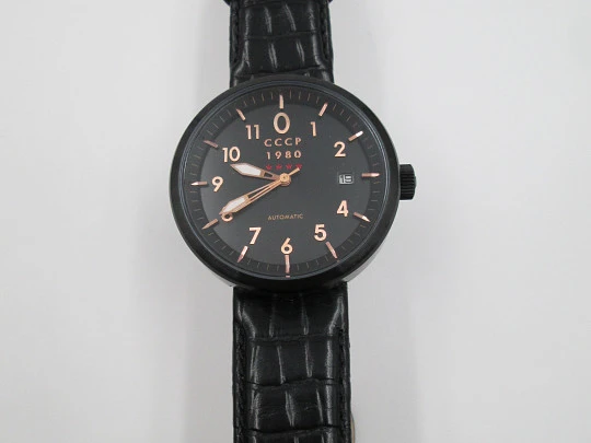 Akula CCCP 1980 Blued steel in black. Automatic. Calendar. Original box