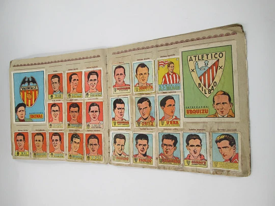 Album Eighth Cards Culture and Sports. Bruguera, 1940. Drop-down