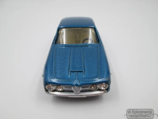 Alfa Romeo 2600. Dalia-solido. Box. Scale model car (1/43). 1960's