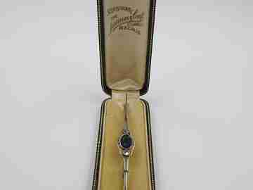 Alfiler joyería. Oro amarillo y platino. Zafiro y diamantes. 1900