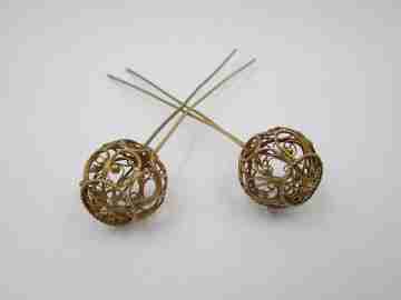 Alfileres pelo mujer. Joyería regional. Plata de ley vermeil. Bolas filigrana. 1950