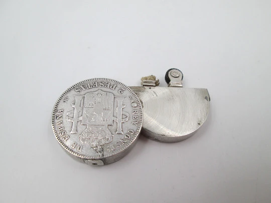 Alfonso XII 2 pesetas coin (1882) pocket lighter. Sterling silver. Petrol. Spain