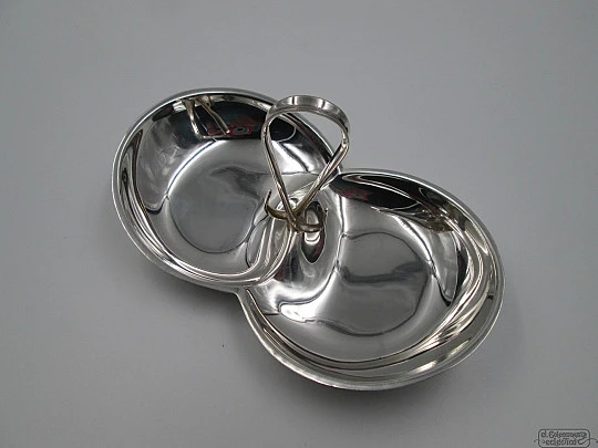 Almond dish. 925 sterling silver. 1970's. Handle and two lobes