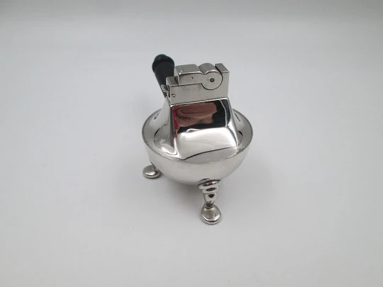 American Safety Razor table petrol lighter. Chrome metal and wood handle. USA. 1940's American Safety Razor table petrol lighter. Chrome metal and wood handle. USA. 1940's