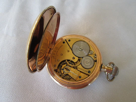 American Waltham. Gold plated. Stem-wind. Porcelain dial. 1920's. USA