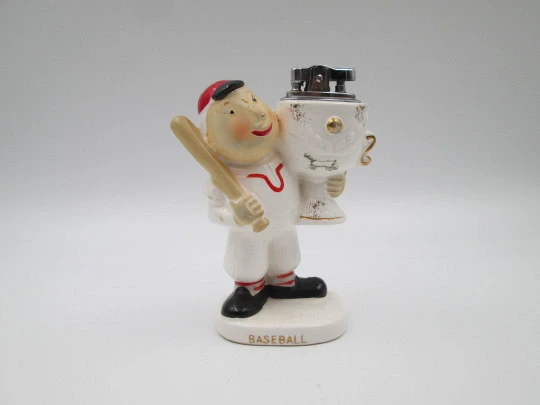 Amico figurative table petrol lighter. Baseball player with trophy porcelain. Japan. 1962