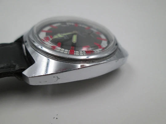 Ancre diver's watch. Chrome metal & steel. Manual wind. Date. 1970's