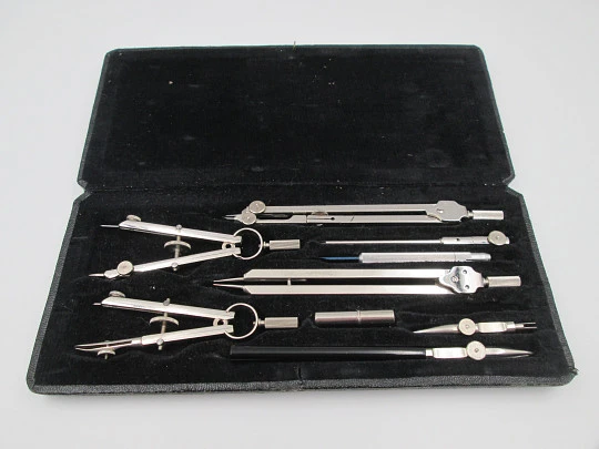 Anker wooden box drawing instruments set. Silver plated metal. West Germany. 1950's