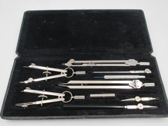 Anker wooden box drawing instruments set. Silver plated metal. West Germany. 1950's