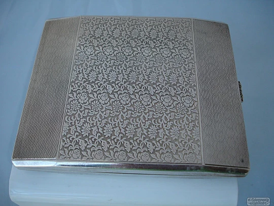 Antique cigarette case. Silver and vermeil. 925 thousandths