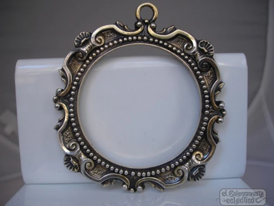 Antique frame. Sterling silver. Spain. Shells. Circa: 1960-1970