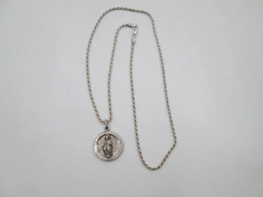 Apostle Santiago medal with cord. Sterling silver. Compostela Jubilee 1926. Spain