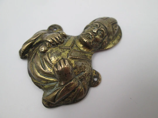Apply bronze. San Pedro. 16th-17TH centuries. 56 grs. Spain. Chest