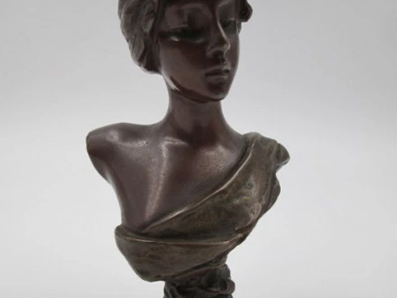 Art Nouveau Bronze Woman's Bust Alda 1900 Emmanuel Villanis France