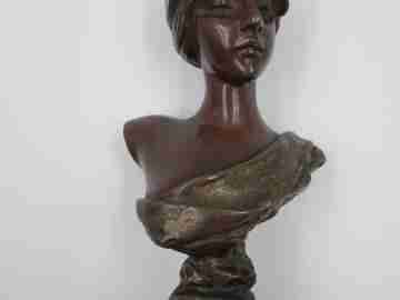 Art Nouveau bronze. Woman's bust Alda. 1900. Emmanuel Villanis. France