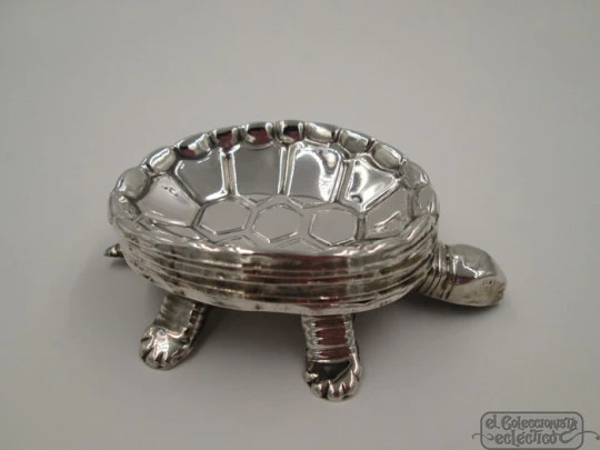 Ashtray. Turtle shape. Sterling silver. Five shells. Circa 1970's