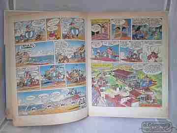 Asterix and the Magic Carpet. 1987. Junior / Grijalbo. Hardcover. 48 Pg