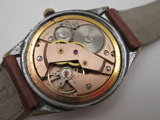 Atlantic Worldmaster Original. Chromed metal & stainless steel. Manual wind. 1960's