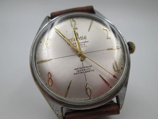 Atlantic Worldmaster Original. Metal cromado y acero inoxidable. Cuerda manual. 1960