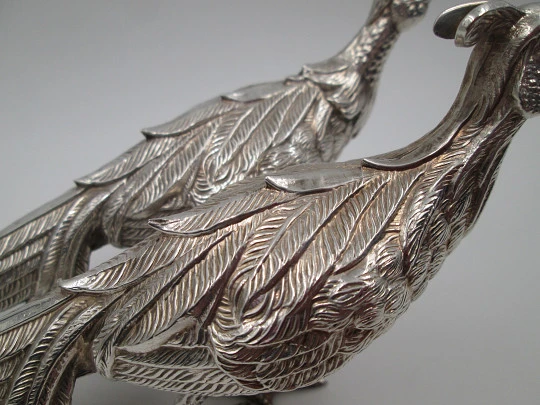 Atractiva pareja de faisanes ornamentales. Plata de ley 925 milésimas. España. 1970
