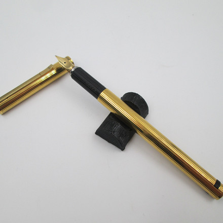 Aurora Hastil Fountain Pen Gold Plated 14k Gold Nib 1970s | El