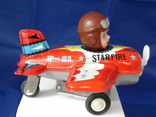 Avión mecánico Star Fire P-81. Hojalata litografiada. 1950. Kanto Toys. Cuerda