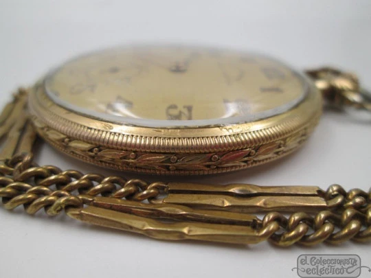 Awiw Watch chronometer. 20 microns gold plated. Stem-wind. 15 jewels. Chain