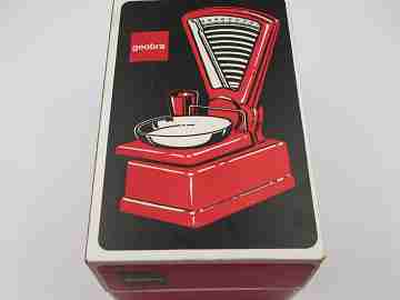 Balanza infantil de cocina Geobra. Plástico de colores. 1960. Alemania. Caja