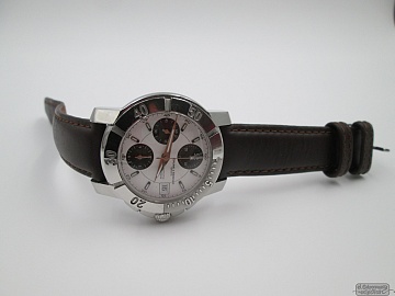 Baume & Mercier Capeland chronograph. Automatic. Steel. Calendar