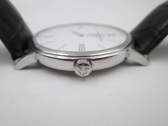 Baume & Mercier Classima men's dress watch. Stainless steel. Calendar. Quartz. Swiss. 2015's