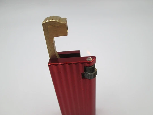Benlow Golmet pocket petrol lighter. Bitone aluminum. Original box. England. 1950's
