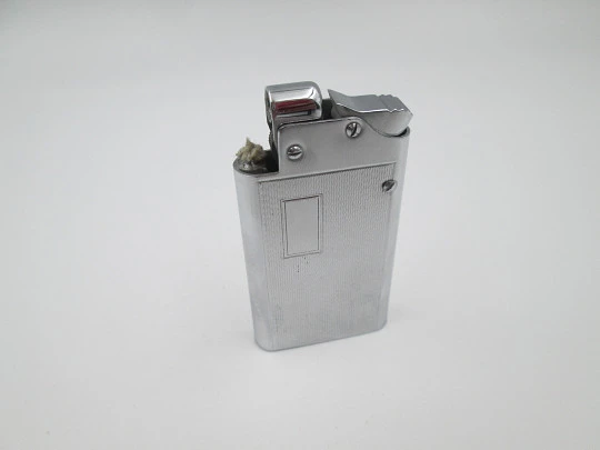 Benlow Master automatic pocket petrol lighter. Silver plated metal. Box and cover. 1950's Benlow Master automatic pocket petrol lighter. Silver plated metal. Box and cover. 1950's