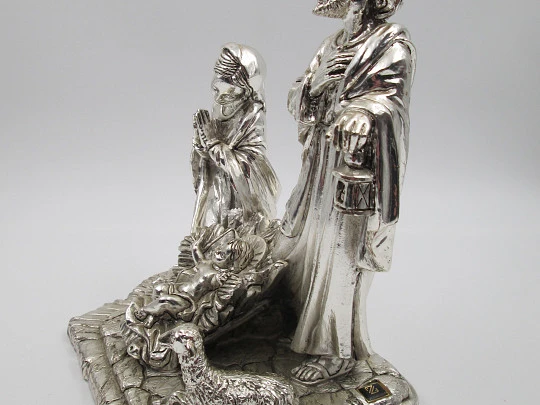 Birth of Jesus laminated sterling silver sculpture. Aurelio Alabardi. Italy. 1980's