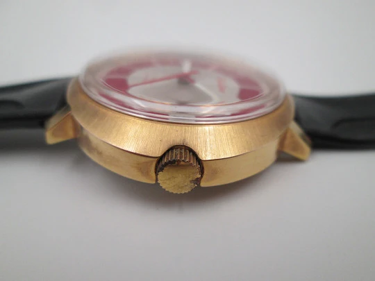 Blattina. Gold plated and steel. Manual wind. Calendar. Bitone sphere. Swiss. 1970's