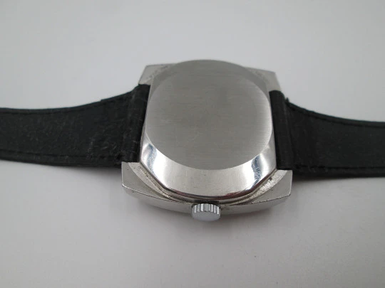 Blattina. Stainless steel. Rectangular case. Automatic. Calendar. Bitone dial. 1970's