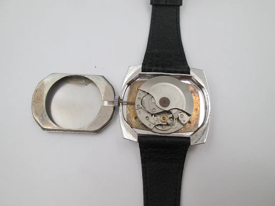 Blattina. Stainless steel. Rectangular case. Automatic. Calendar. Bitone dial. 1970's