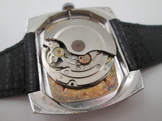 Blattina. Stainless steel. Rectangular case. Automatic. Calendar. Bitone dial. 1970's