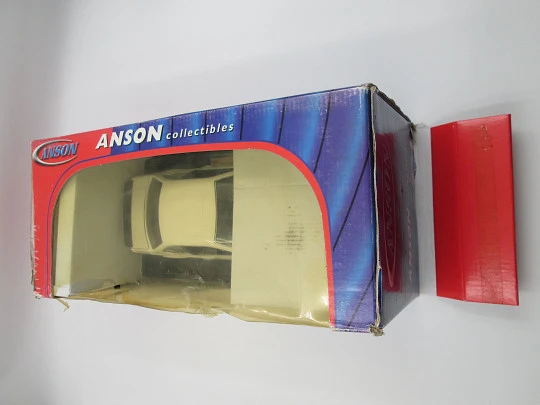 BMW 635 SCi coche miniatura metal. Anson. Escala 1:18. Estuche. Hong-Kong. 1980
