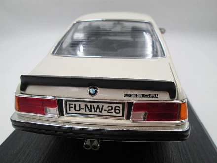 ANSONスケールモデル製　ＢＭＷ６３５CSI 　ＤTI仕様　1/18 中古品 Bmw 635 Sci Coche Metal Anson Escala 1:18 Caja Hong Kong | El