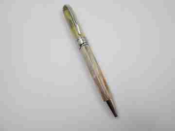 Bolígrafo Visconti Van Gogh. Resina marmolizada traslúcida perla. 2008