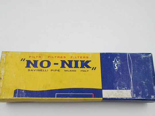 Boquilla retráctil para cigarrillos No-Nik Savinelli. Metal dorado y ebonita. Caja y filtros