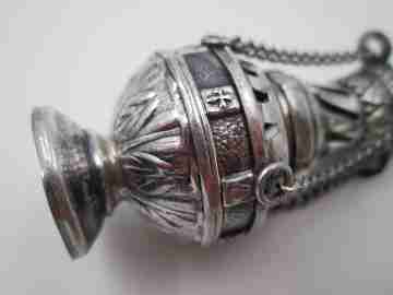 Botafumeiro en miniatura. Plata de ley. Conchas y cruces de Santiago. 1990