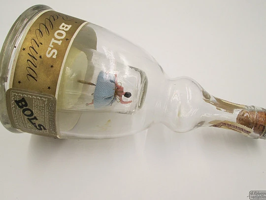 Botella musical. Destilería Lucas Bols. Años 50. Cuerda. Bailarina