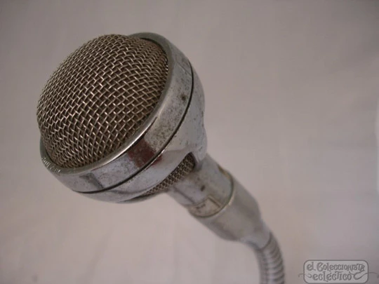 Bouyer flexible microphone. 1970's. Chromed metal. Model 709