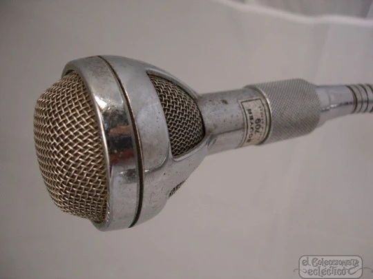 Bouyer flexible microphone. 1970's. Chromed metal. Model 709