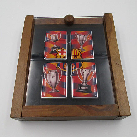 box-4-fc-barcelona-zippo.-