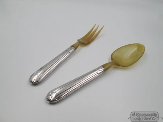 Boxed travel cutlery. Spoon & fork. Sterling silver and antler. 1940's