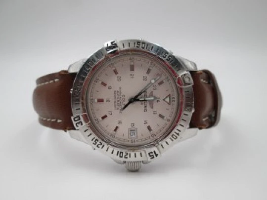 Breitling Colt. Automático. Acero inoxidable. Cronómetro. 500m. Correa