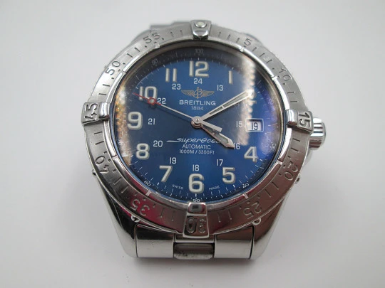 Breitling Superocean. Automático. Acero. Brazalete. Esfera azul